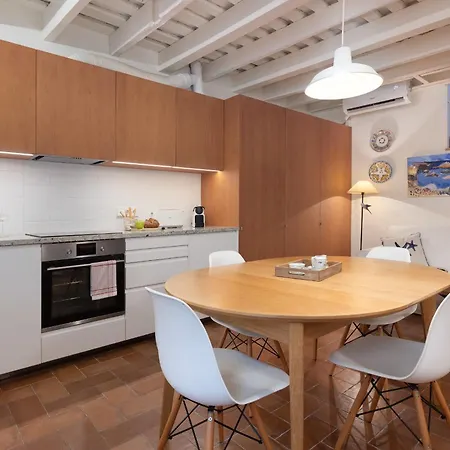 Lets Holidays House Close To The Castle Casa de Férias *