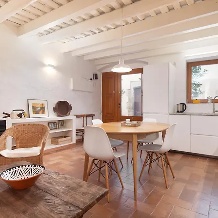 Dom wakacyjny Lets Holidays House Close To The Castle Tossa de Mar